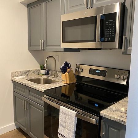Stylish 1 Bedroom Apartment In Gadsden, Al 외부 사진